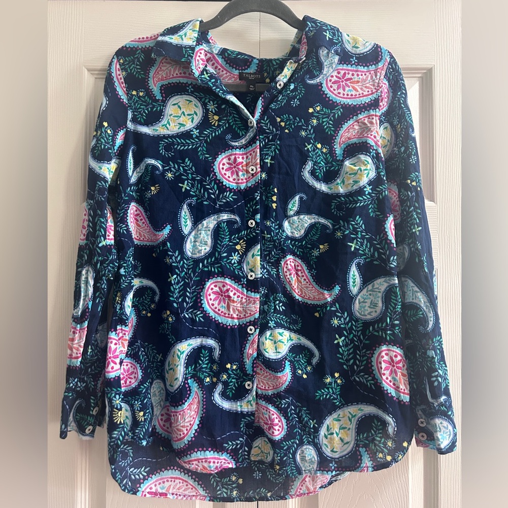 Talbots Button Up Shirt Size M Petite Navy Blue Multicolor Paisley Long Sleeve